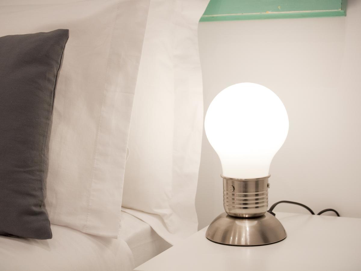 Apartamento Nuevo Y De Lujo En Puerta Del Sol Madrid Esterno foto